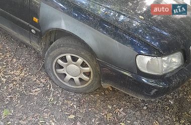 Седан Audi A6 1997 в Херсоне
