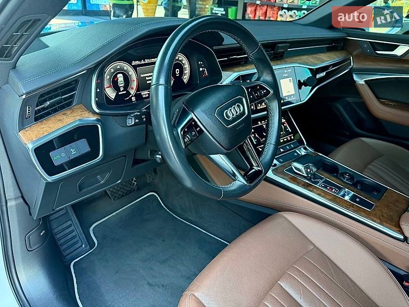 Седан Audi A6 2021 в Киеве