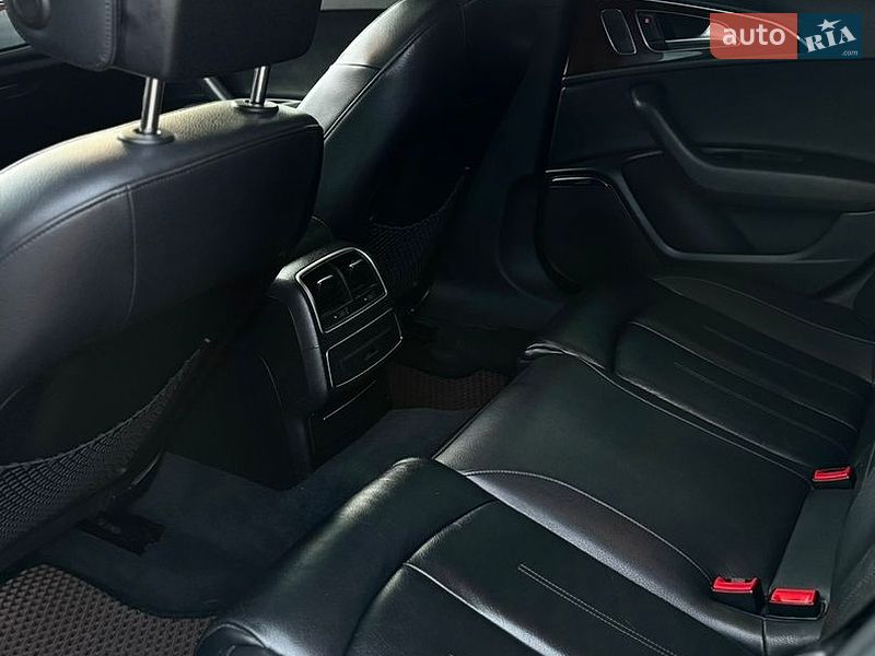Седан Audi A6 2012 в Гайсину
