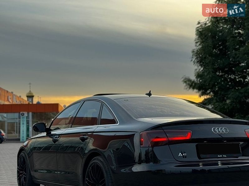 Седан Audi A6 2012 в Гайсину