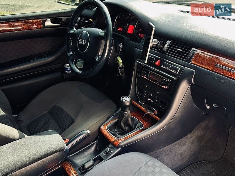 Універсал Audi A6 2002 в Миколаєві