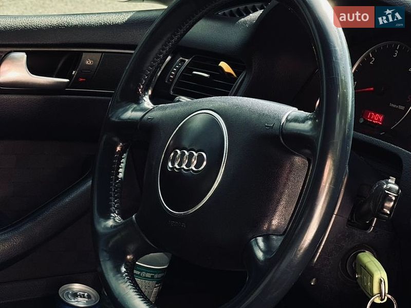 Універсал Audi A6 2002 в Миколаєві