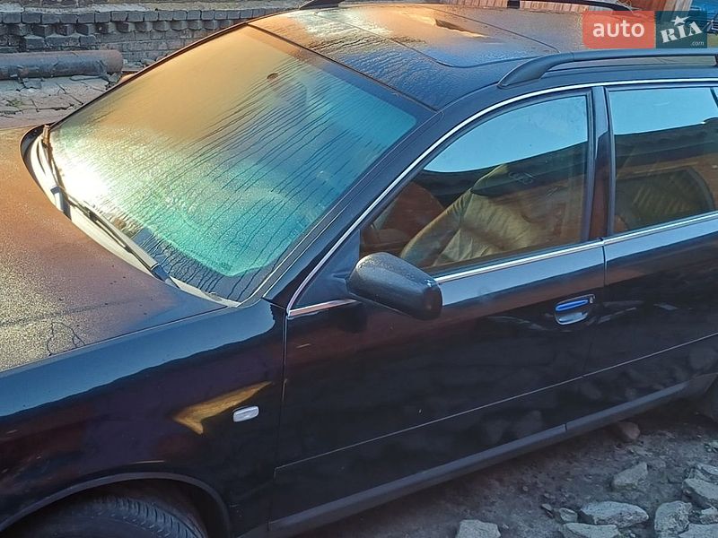 Универсал Audi A6 1999 в Недригайлове