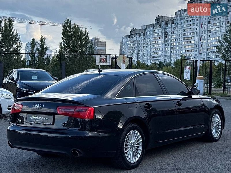 Седан Audi A6 2012 в Киеве