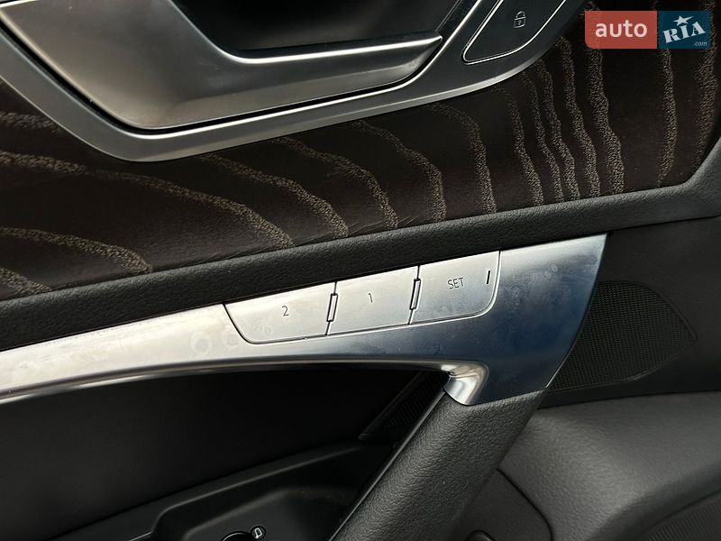 Седан Audi A6 2020 в Львові