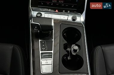 Седан Audi A6 2020 в Львові
