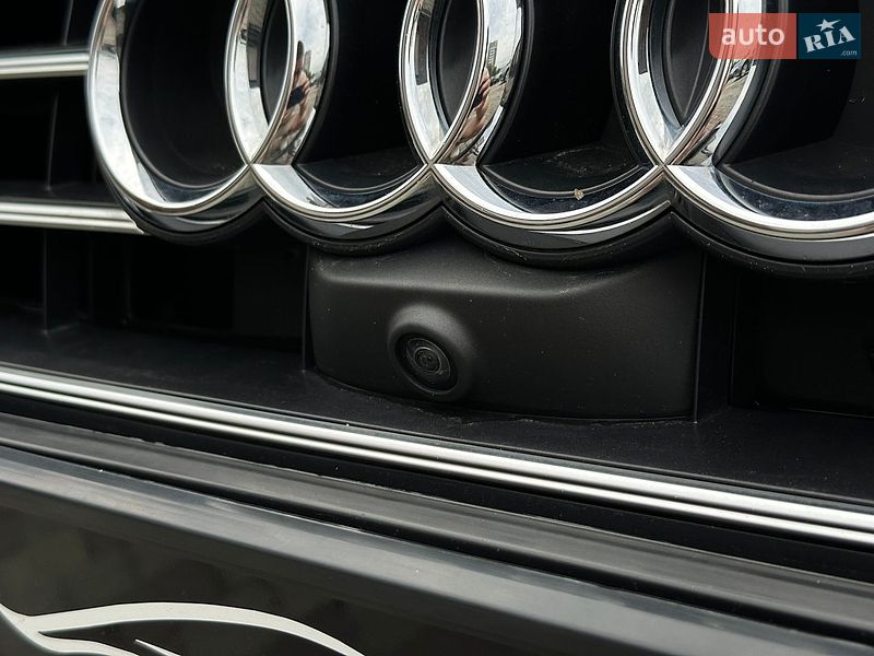 Седан Audi A6 2020 в Львові