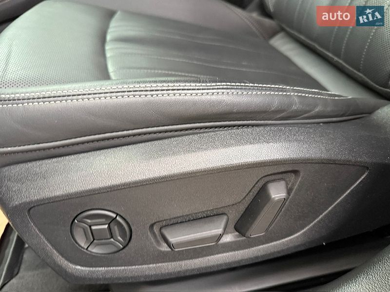 Седан Audi A6 2019 в Черновцах