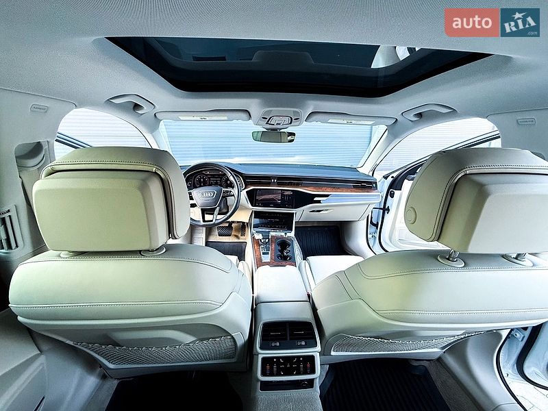 Седан Audi A6 2022 в Білій Церкві