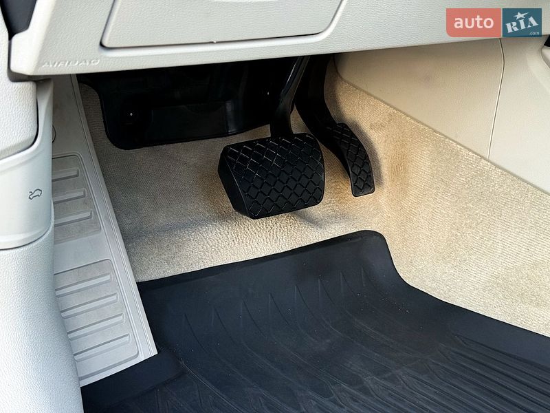 Седан Audi A6 2022 в Білій Церкві