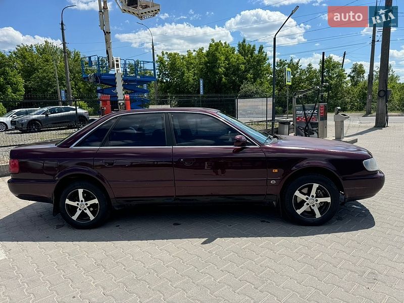 Седан Audi A6 1996 в Хмельницькому