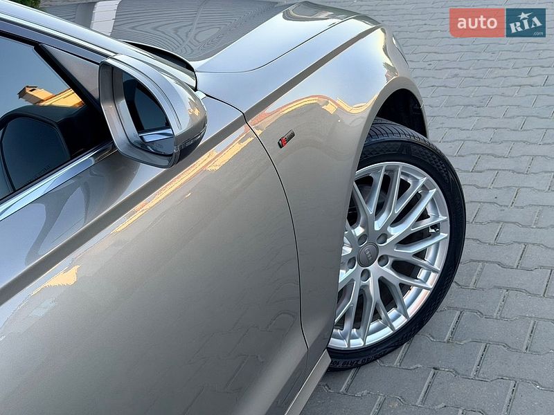 Седан Audi A6 2015 в Одессе