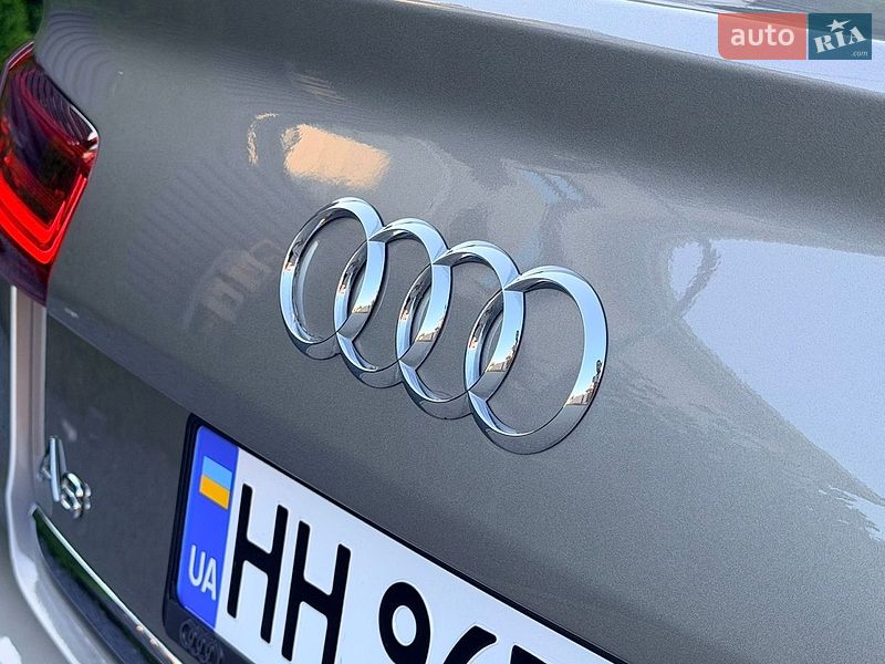 Седан Audi A6 2015 в Одессе