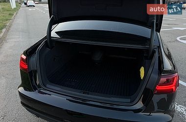 Седан Audi A6 2017 в Киеве