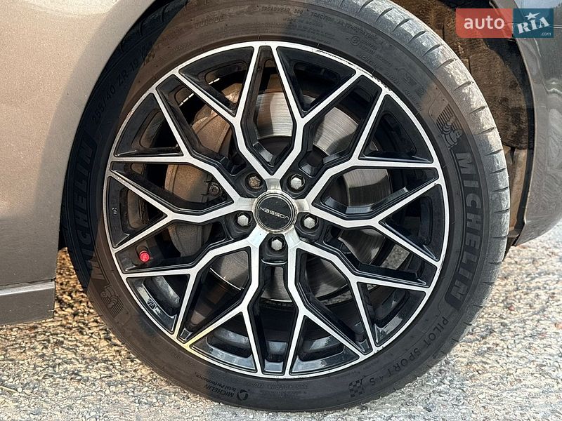 Седан Audi A6 2011 в Киеве