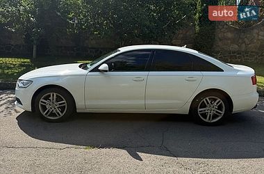 Седан Audi A6 2012 в Ровно
