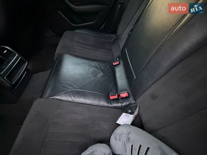 Седан Audi A6 2012 в Днепре