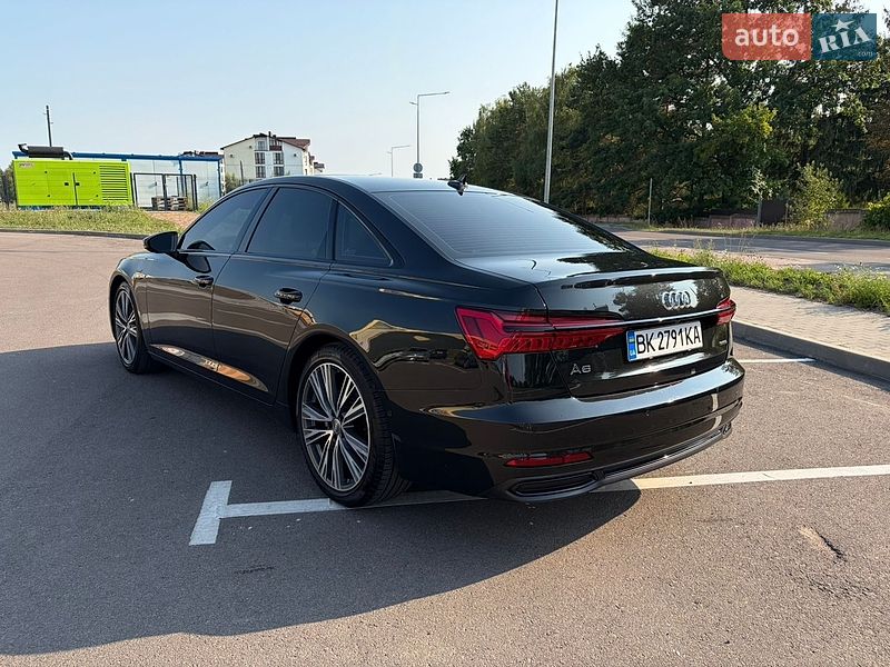 Седан Audi A6 2020 в Ровно