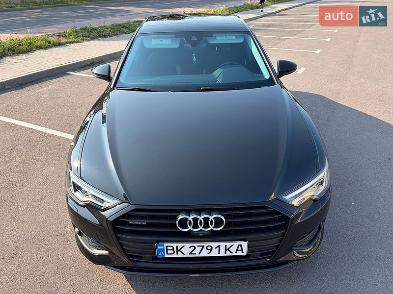 Седан Audi A6 2020 в Ровно