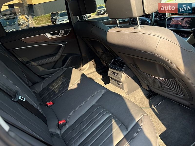 Седан Audi A6 2020 в Ровно