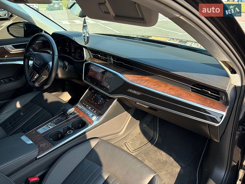 Седан Audi A6 2020 в Ровно