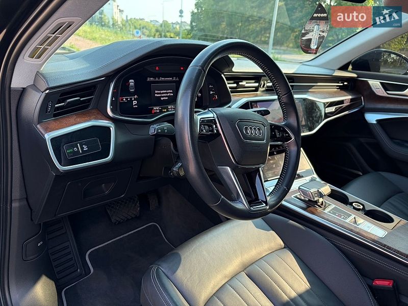 Седан Audi A6 2020 в Ровно
