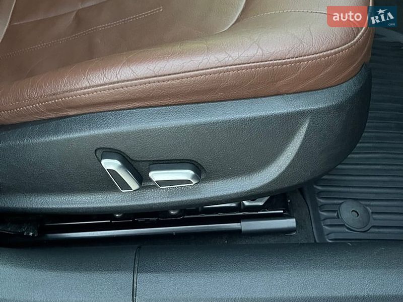 Седан Audi A6 2015 в Миргороді