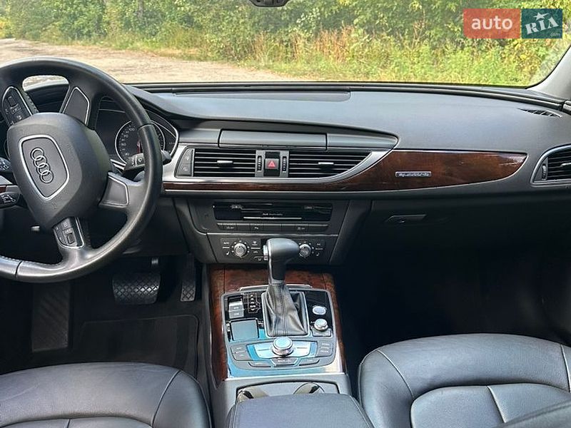 Седан Audi A6 2014 в Киеве