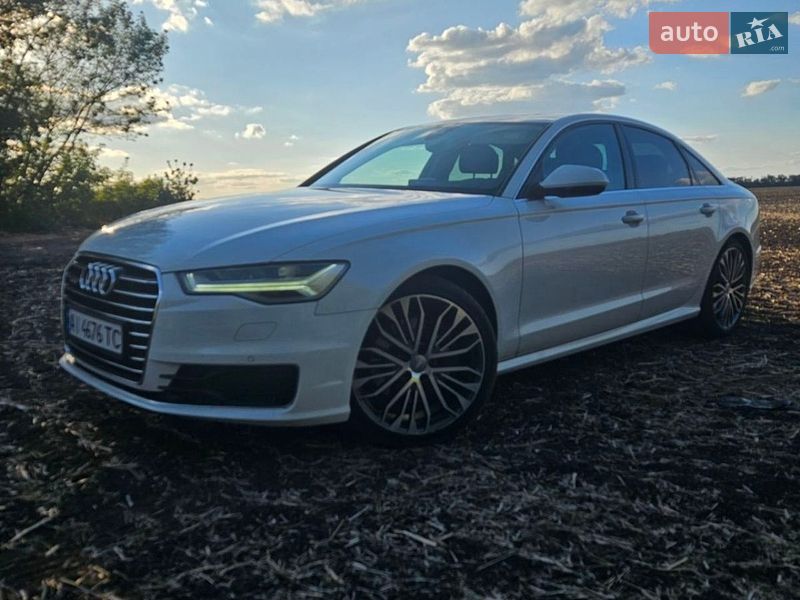 Седан Audi A6 2015 в Киеве