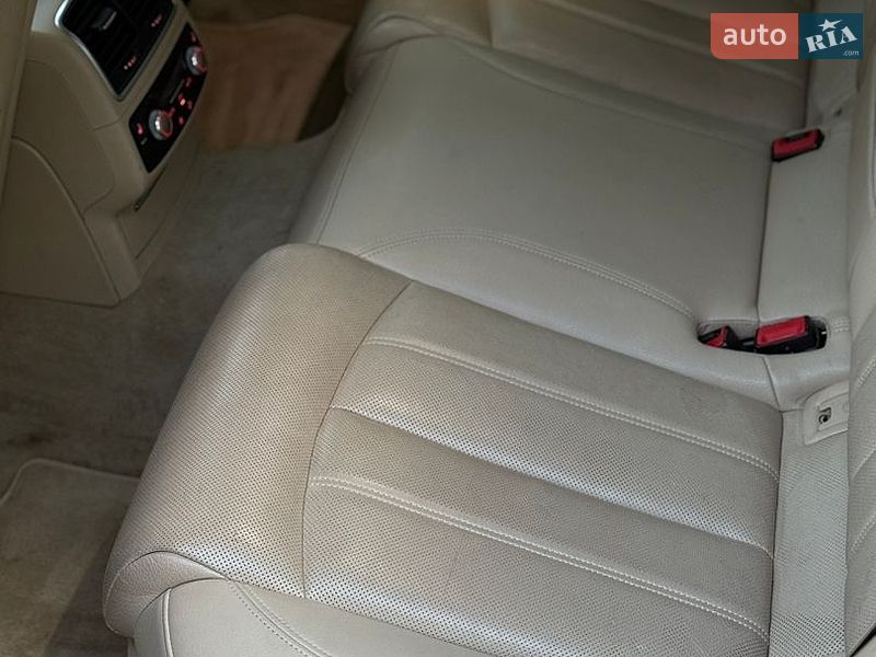 Седан Audi A6 2013 в Ивано-Франковске