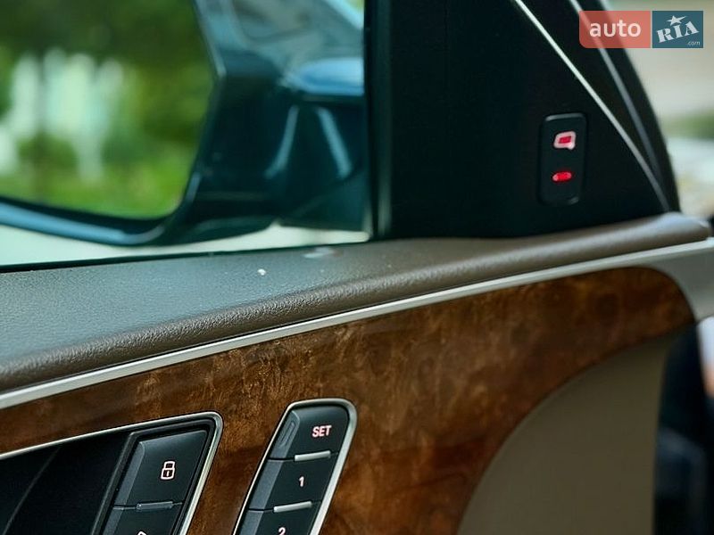 Седан Audi A6 2013 в Ивано-Франковске