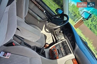 Седан Audi A6 1995 в Шацке