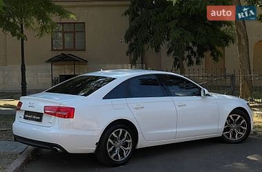 Седан Audi A6 2011 в Николаеве
