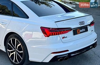Седан Audi A6 2018 в Днепре