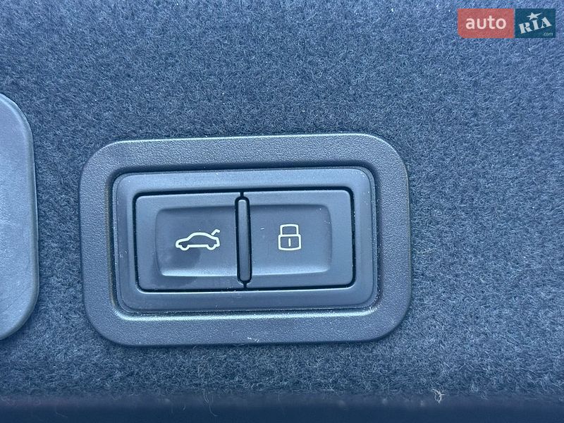 Седан Audi A6 2015 в Києві