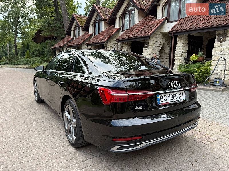 Седан Audi A6 2023 в Львове