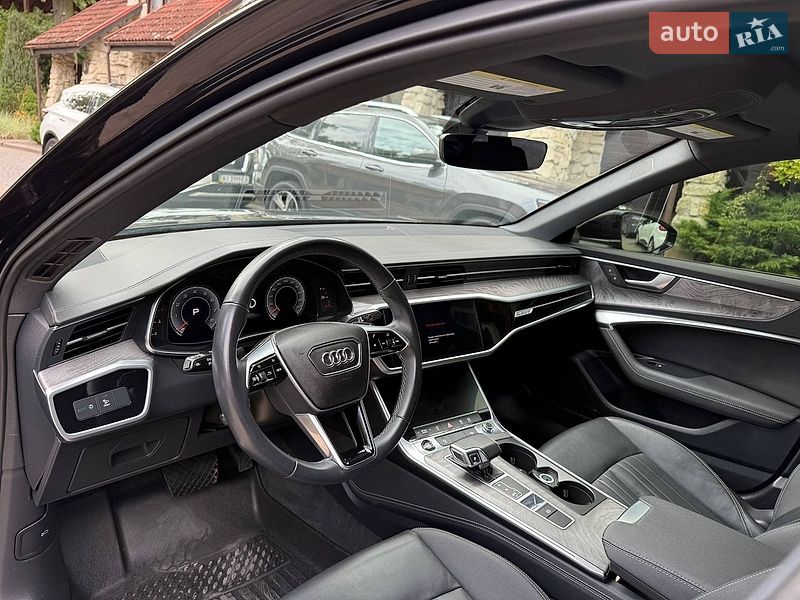 Седан Audi A6 2023 в Львове