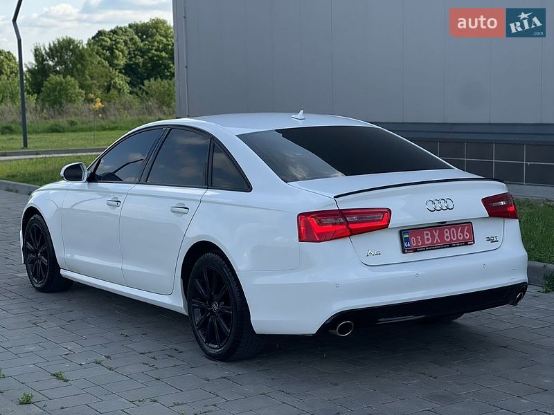 Седан Audi A6 2014 в Рівному