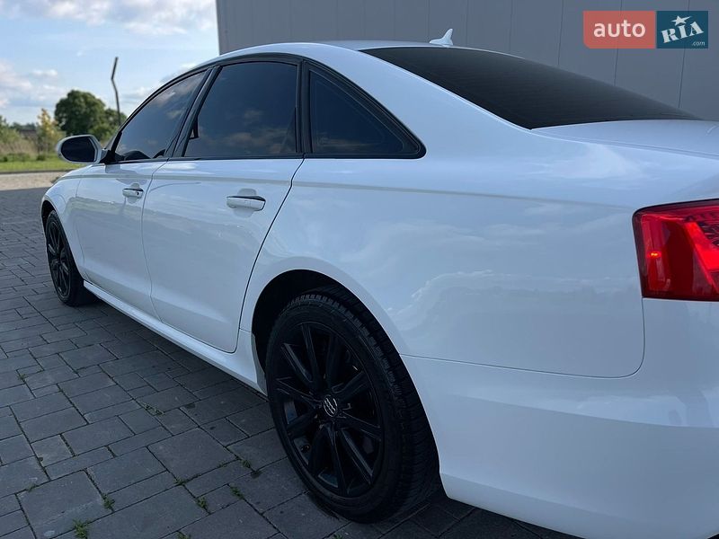Седан Audi A6 2014 в Рівному