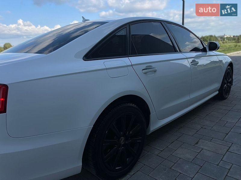 Седан Audi A6 2014 в Рівному