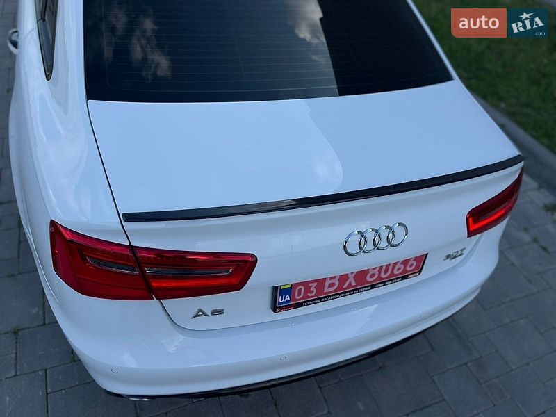 Седан Audi A6 2014 в Рівному