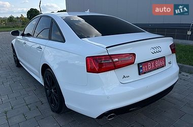 Седан Audi A6 2014 в Рівному