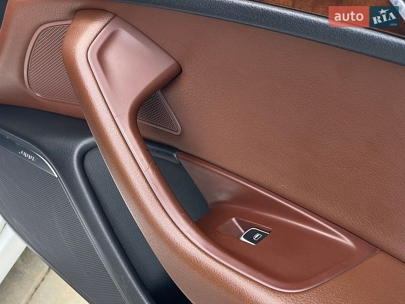 Седан Audi A6 2014 в Рівному