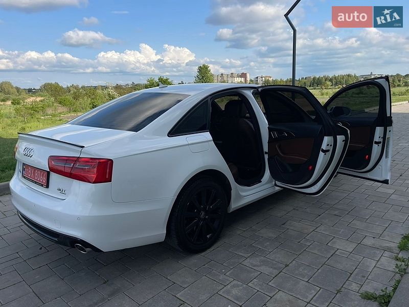 Седан Audi A6 2014 в Рівному