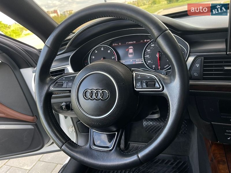 Седан Audi A6 2014 в Рівному