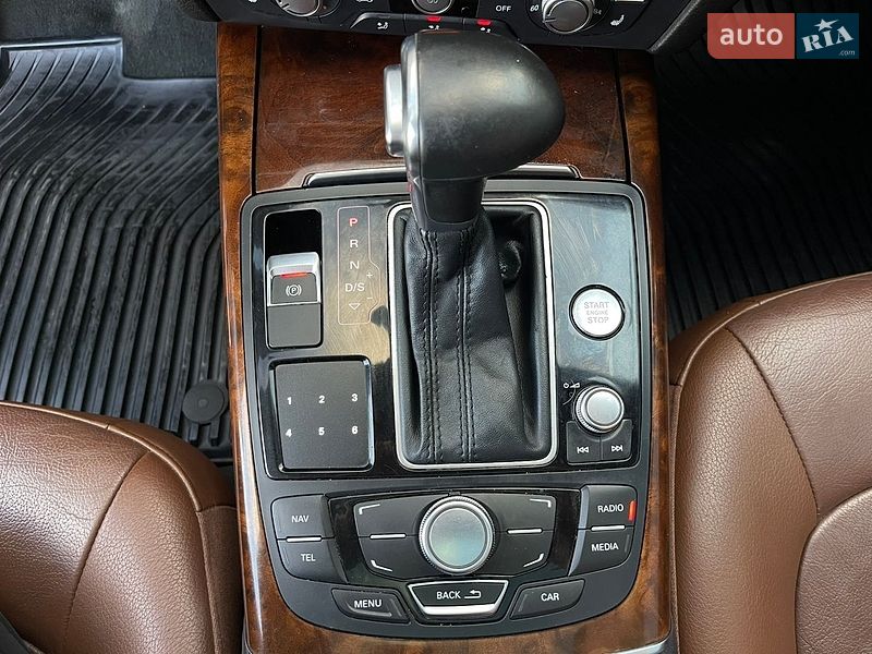 Седан Audi A6 2014 в Рівному