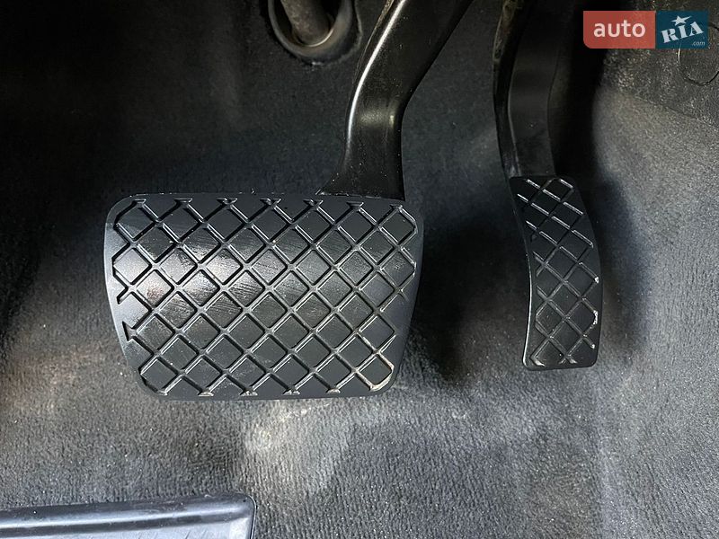 Седан Audi A6 2014 в Рівному