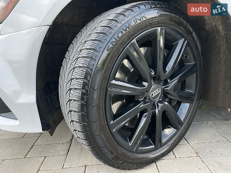 Седан Audi A6 2014 в Рівному