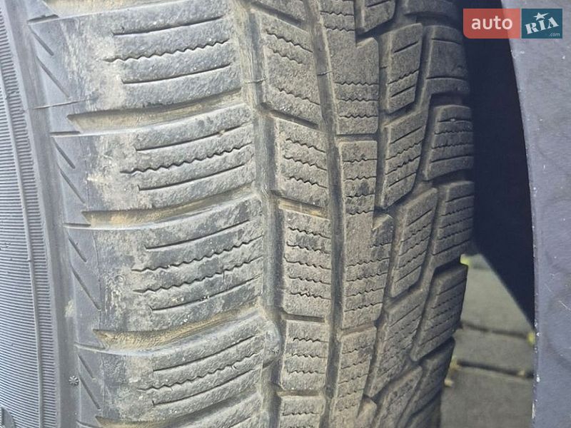 Седан Audi A6 2004 в Новому Розділі