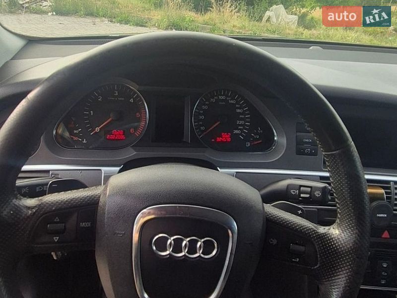Седан Audi A6 2004 в Новому Розділі